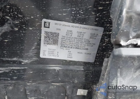 2021 Chevrolet Equinox Awd Lt z USA, uszkodzony, nr VIN 2GNAXUEV3M6133495